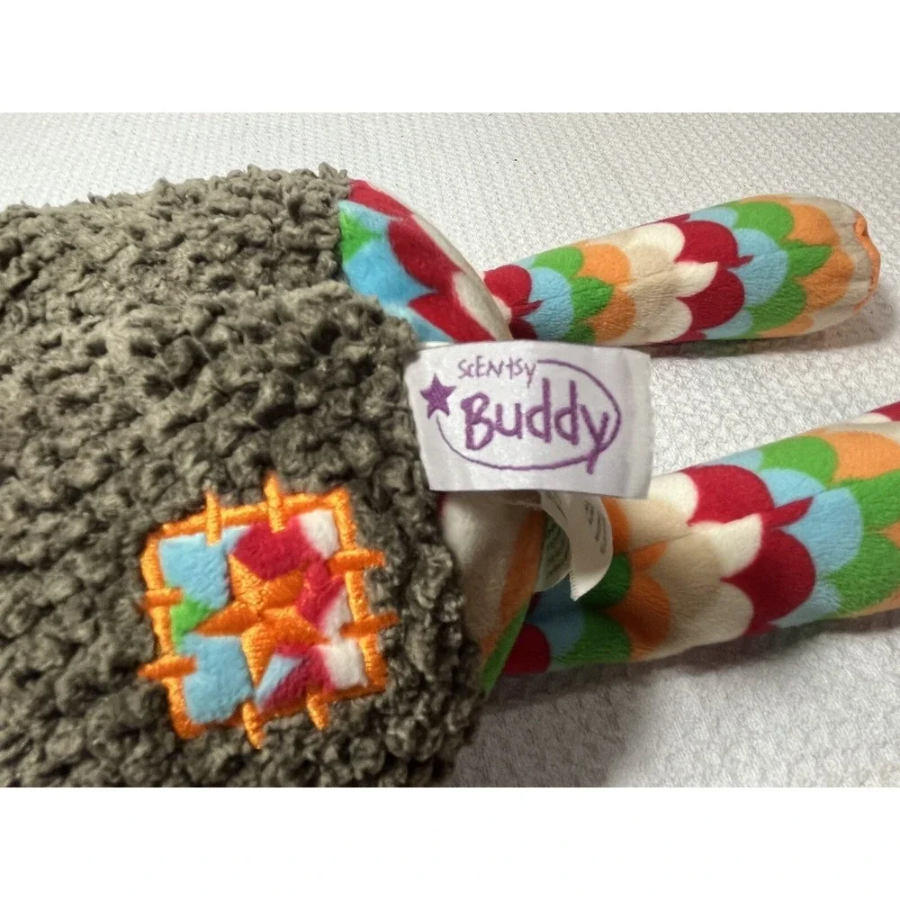 Scentsy Buddies Plush Olympia Owl brown colorful stripes no scent pack